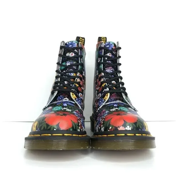 NIB Dr Martens Wanderlust Multi Colored Graphic Floral Lace Up Boots Women’s 6 - Picture 7 of 9